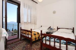 Kamer Podaca Kamer Podaca, Makarska (S-6824-c(