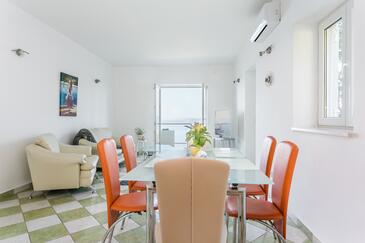 Appartements avec terrasse Brela, Dalmatie Centrale