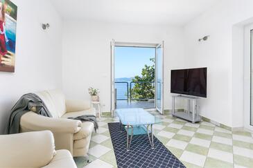 Appartements avec terrasse Brela, Dalmatie Centrale