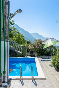 Appartements avec terrasse Brela, Dalmatie Centrale