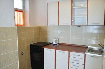 Leiligheter ved sjøen Podgora, Makarska - 6836