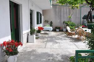 Jednopokojowy apartament Podgora Jednopokojowy apartament Podgora, Makarska (A-6836-c)