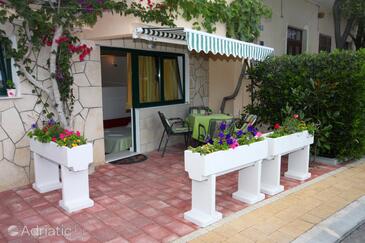 Apartments by the sea Podgora, Makarska - 6836