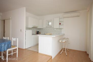 Apartamenty i pokoje nad morzem Makarska - 6839