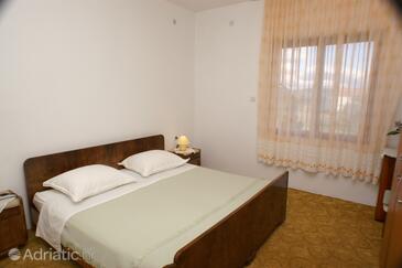 Apartmanok parkolóhellyel Nevidane, Pasman - 684