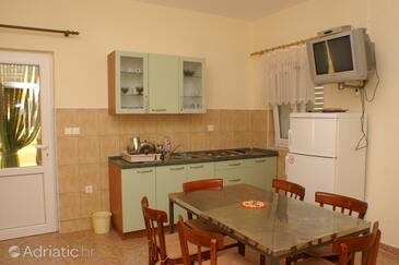 Apartments by the sea Pašman - 685