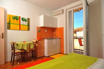 Apartmaji in sobe ob morju Baška Voda, Makarska - 6853