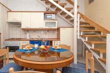 Ferienwohnungen mit Parkplatz Tucepi, Makarska - 6856