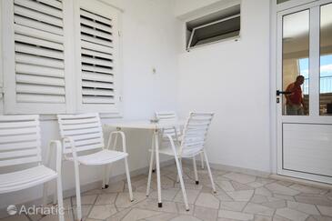 Appartamenti con parcheggio Tucepi, Macarsca - Makarska - 6857