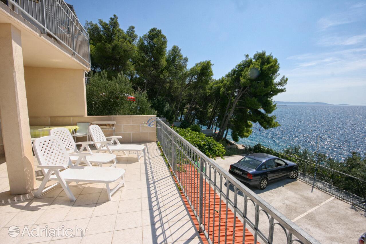 A-6859-a - Private accommodation - Apartments by the sea Okrug Donji, Čiovo