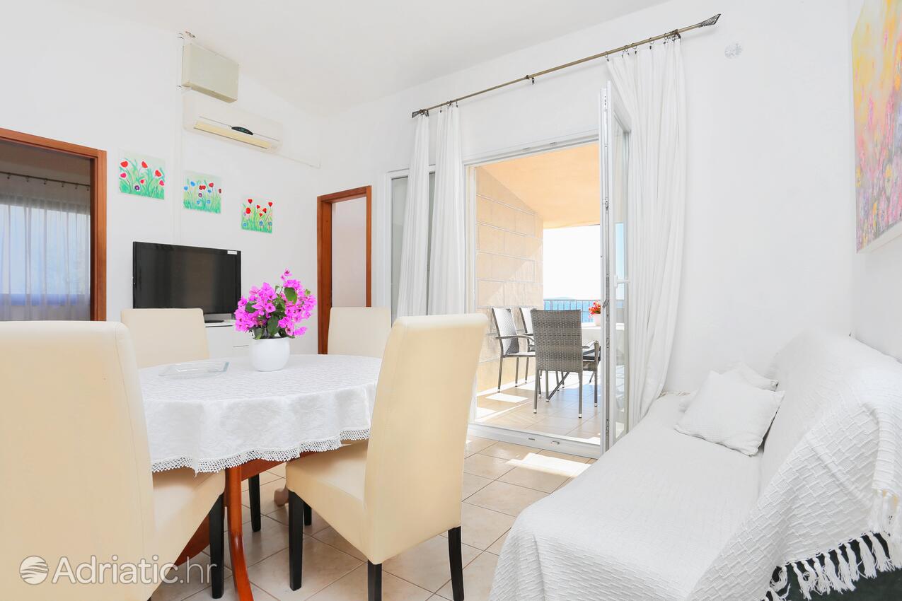 A-6859-c - Private accommodation - Apartments by the sea Okrug Donji, Čiovo