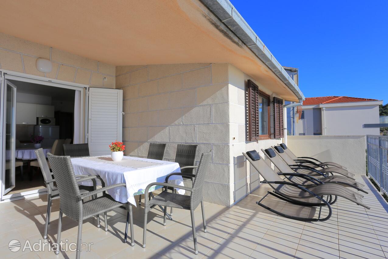 A-6859-c - Private accommodation - Apartments by the sea Okrug Donji, Čiovo