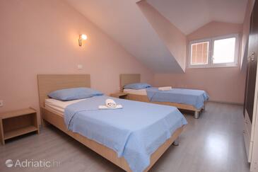 Appartamenti accanto al mare Tuconio - Tkon, Pasman - 686