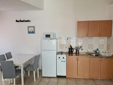 Apartmanok parkolóhellyel Rastici, Ciovo - 6863