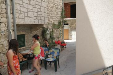 Apartamentos com terraço Baška Voda, Dalmácia Central