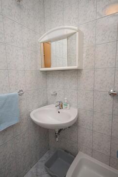 Apartamentos com terraço Baška Voda, Dalmácia Central