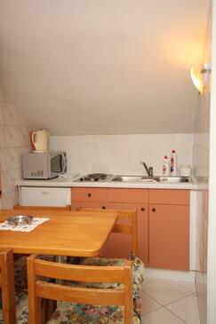 Apartamentos com terraço Baška Voda, Dalmácia Central