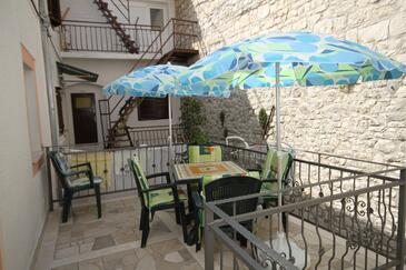 Apartamentos com terraço Baška Voda, Dalmácia Central