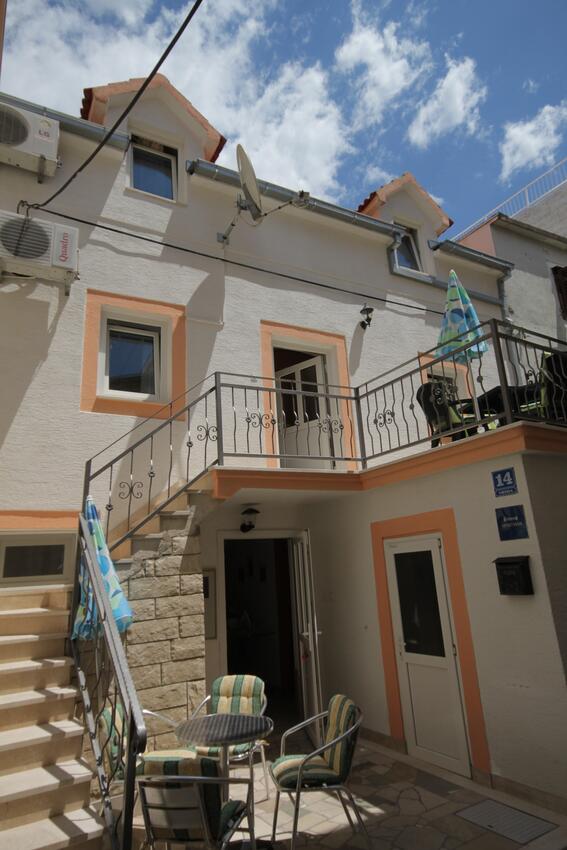 Apartamentos com terraço Baška Voda, Dalmácia Central
