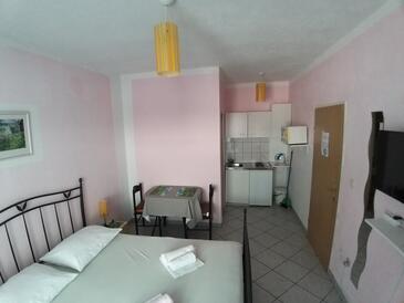 Apartments with parking space Baška Voda, Makarska - 6872