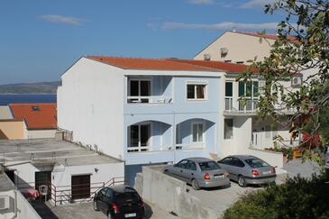 Apartments with terrace Baška Voda, Central Dalmatia