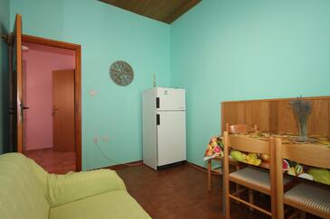 Apartamentos con balcón Baška Voda, Dalmacia Central