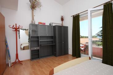 Apartamentos con balcón Baška Voda, Dalmacia Central