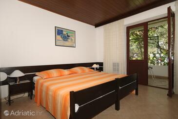 Apartmaji in sobe s parkingom Brela, Makarska - 6894