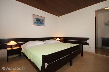 Apartmaji in sobe s parkingom Brela, Makarska - 6894