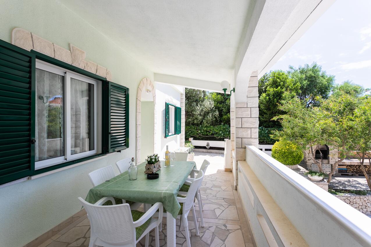 A-6899-a - Private accommodation - Apartments by the sea Živogošće - Porat, Makarska