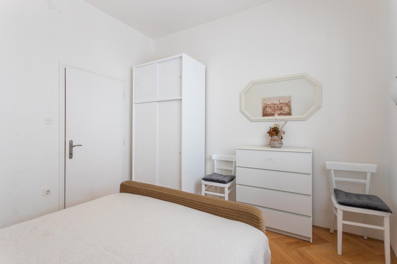 A-6899-c - Private accommodation - Apartments by the sea Živogošće - Porat, Makarska