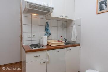 Apartmaji s parkingom Brela, Makarska - 6907