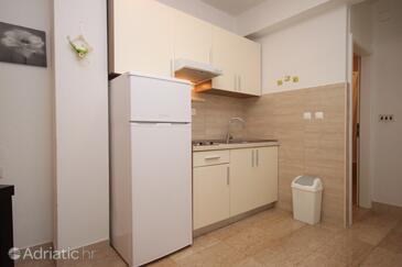 Apartments with parking space Podgora, Makarska - 6911