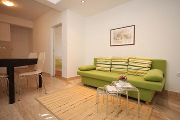 Jednosobni apartman Podgora, Makarska (A-6911-b)