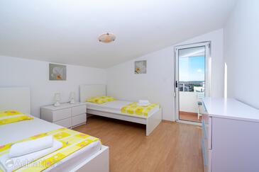 Ferienwohnungen mit Parkplatz Razanac, Zadar - 6919