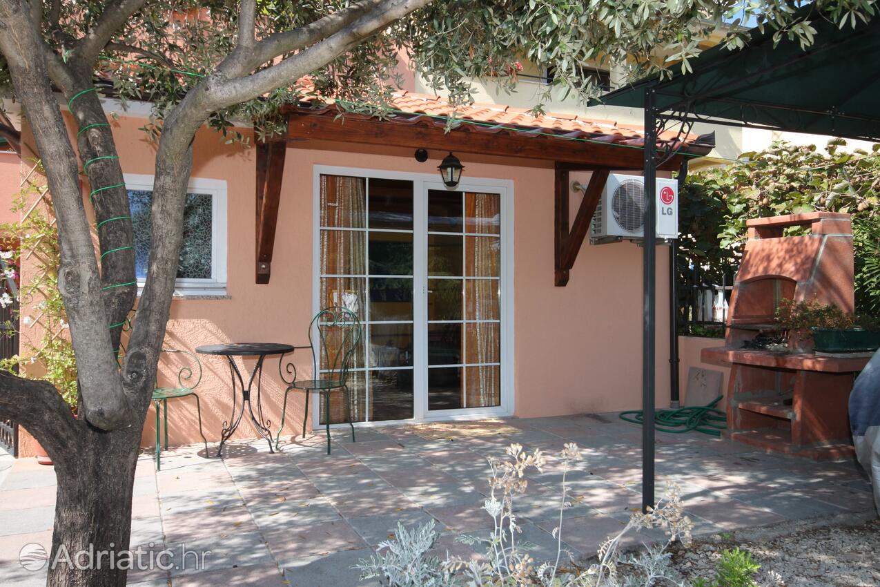 Apartments with parking space Vrsar, Poreč - 6929