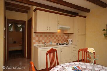 Apartments with parking space Umag - 6932