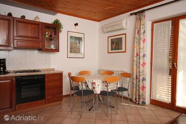 Apartments with parking space Umag - 6934