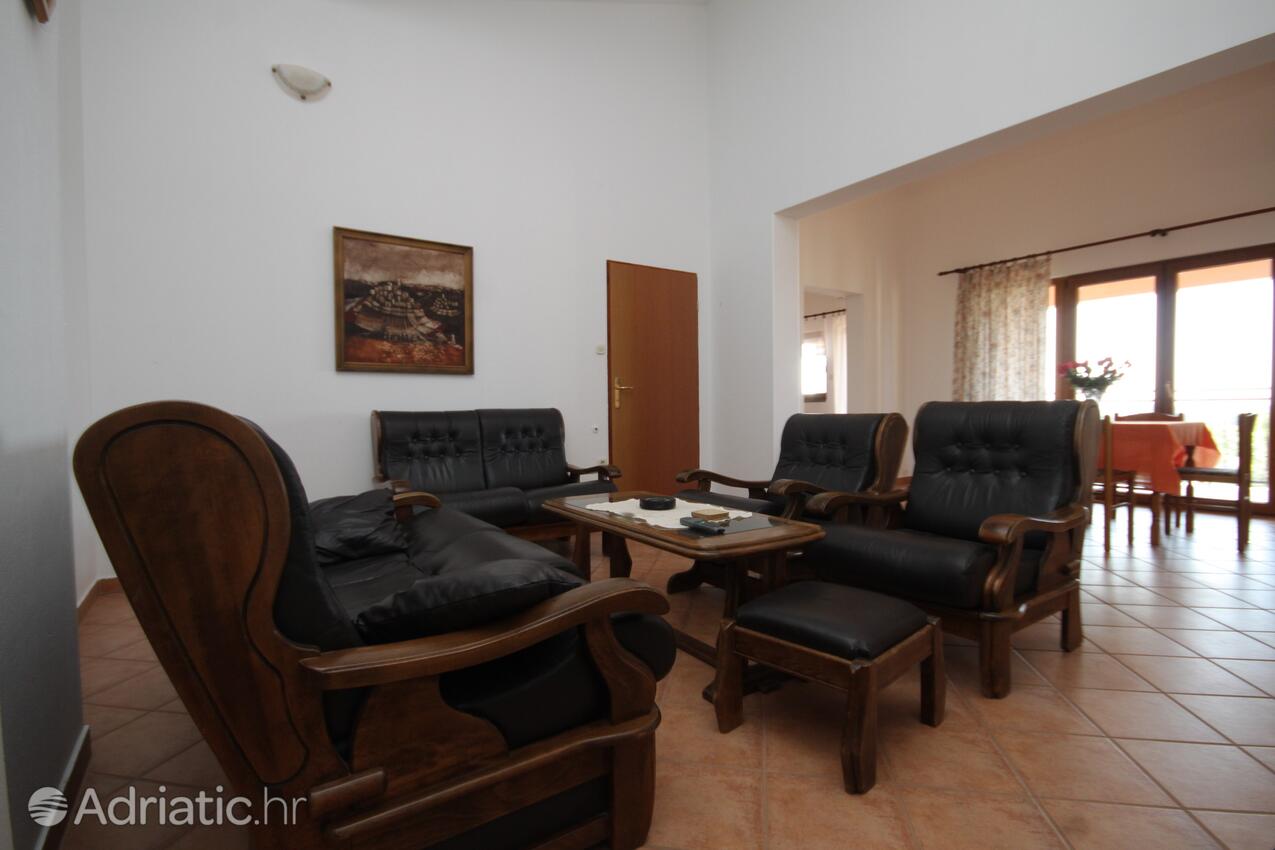 Lejlighedens parkeringsplads Porec - 6937
