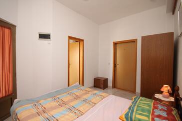 Apartments with terrace Vrsar, Istria