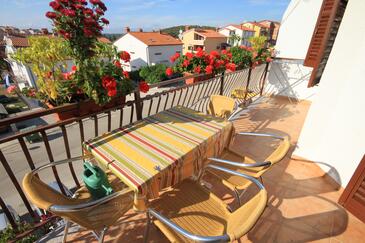 Apartments with terrace Vrsar, Istria