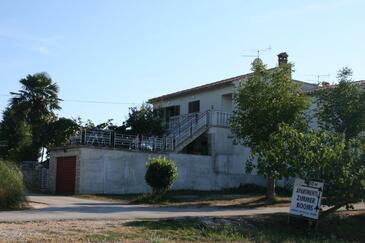 Apartment with terrace Vrsar, Istria
