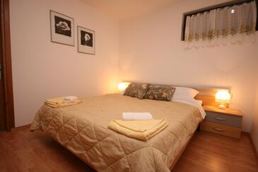 Apartments with terrace Vrsar, Istria