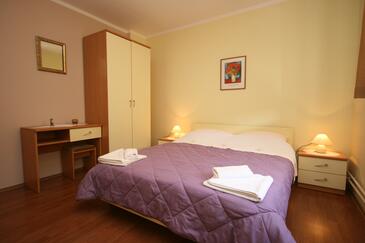 Apartments with terrace Vrsar, Istria