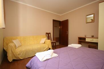 Apartments with terrace Vrsar, Istria