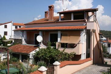 Apartments with terrace Vrsar, Istria