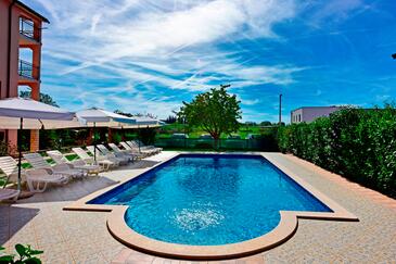 Apartmány a pokoje s bazénem Novigrad - 6951