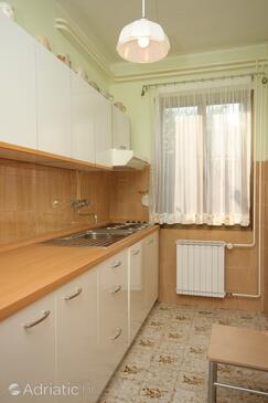 Apartmanok parkolóhellyel Umag - 6959