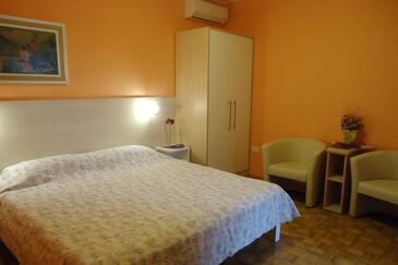 Apartamenty z parkingiem Umag - 6959