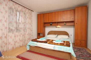 Apartments with parking space Umag - 6962